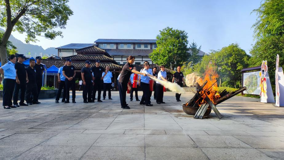 图片2.png 电竞游戏