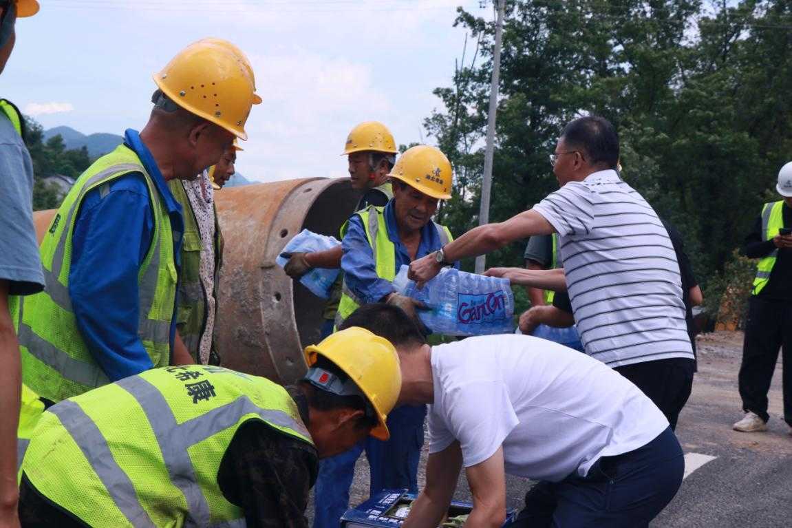 图片2.png 电竞游戏