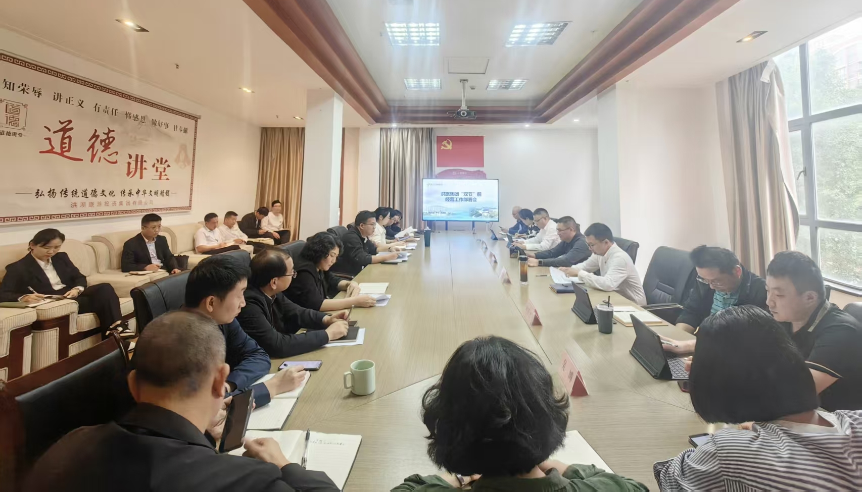 111.jpg 电竞游戏