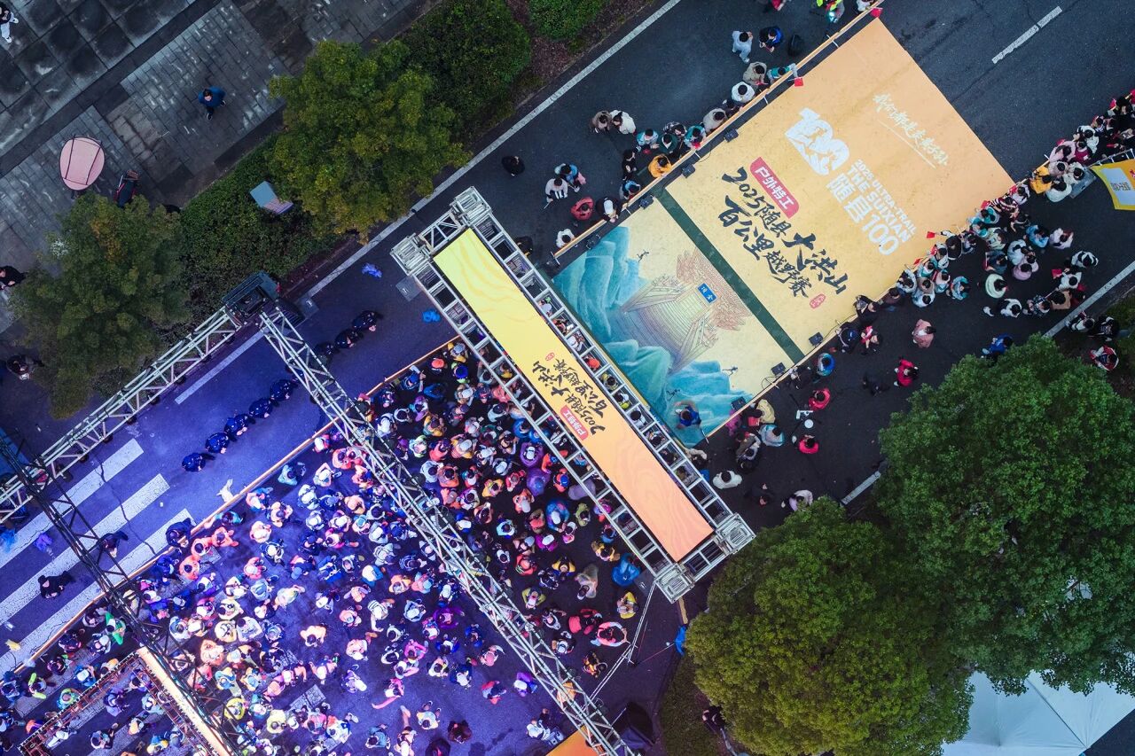 f6ddc01c30b76ca8cdd8556bb57d4d91.jpg 电竞游戏