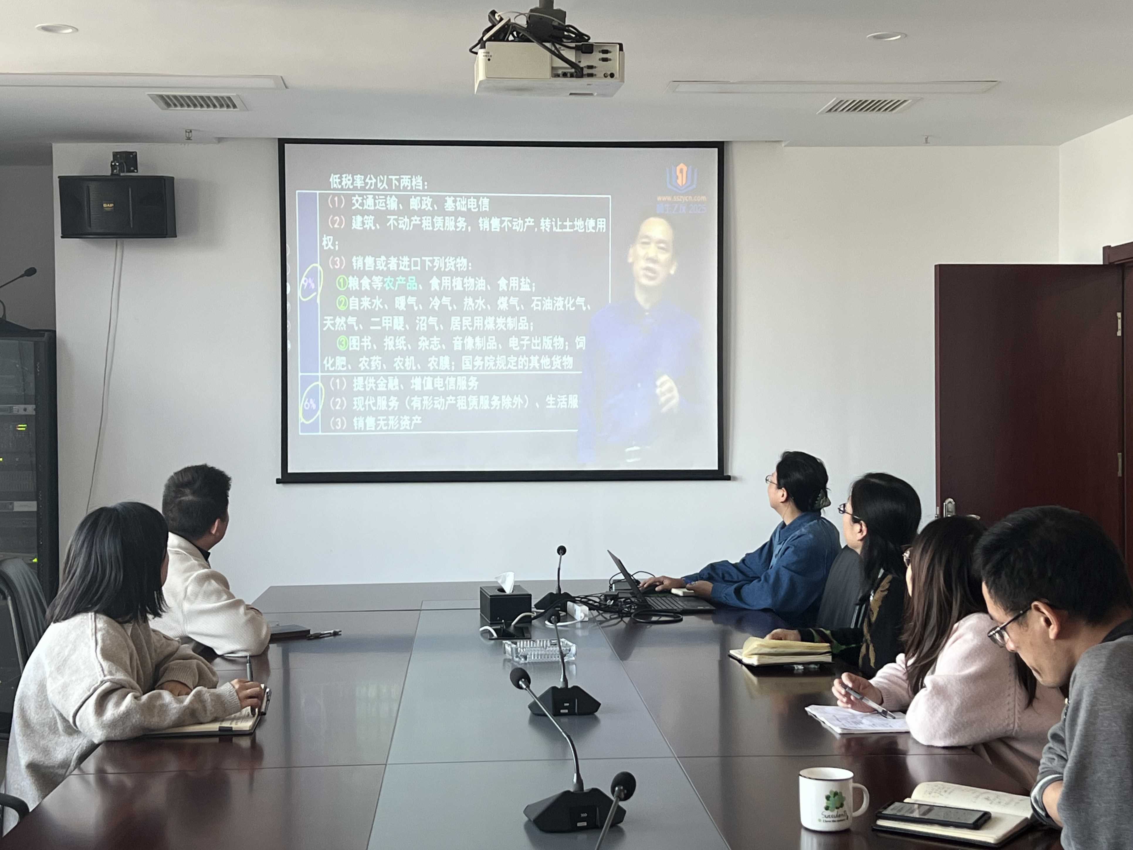 24db6562917b3f51037802a0a3afaad1.jpg 电竞游戏