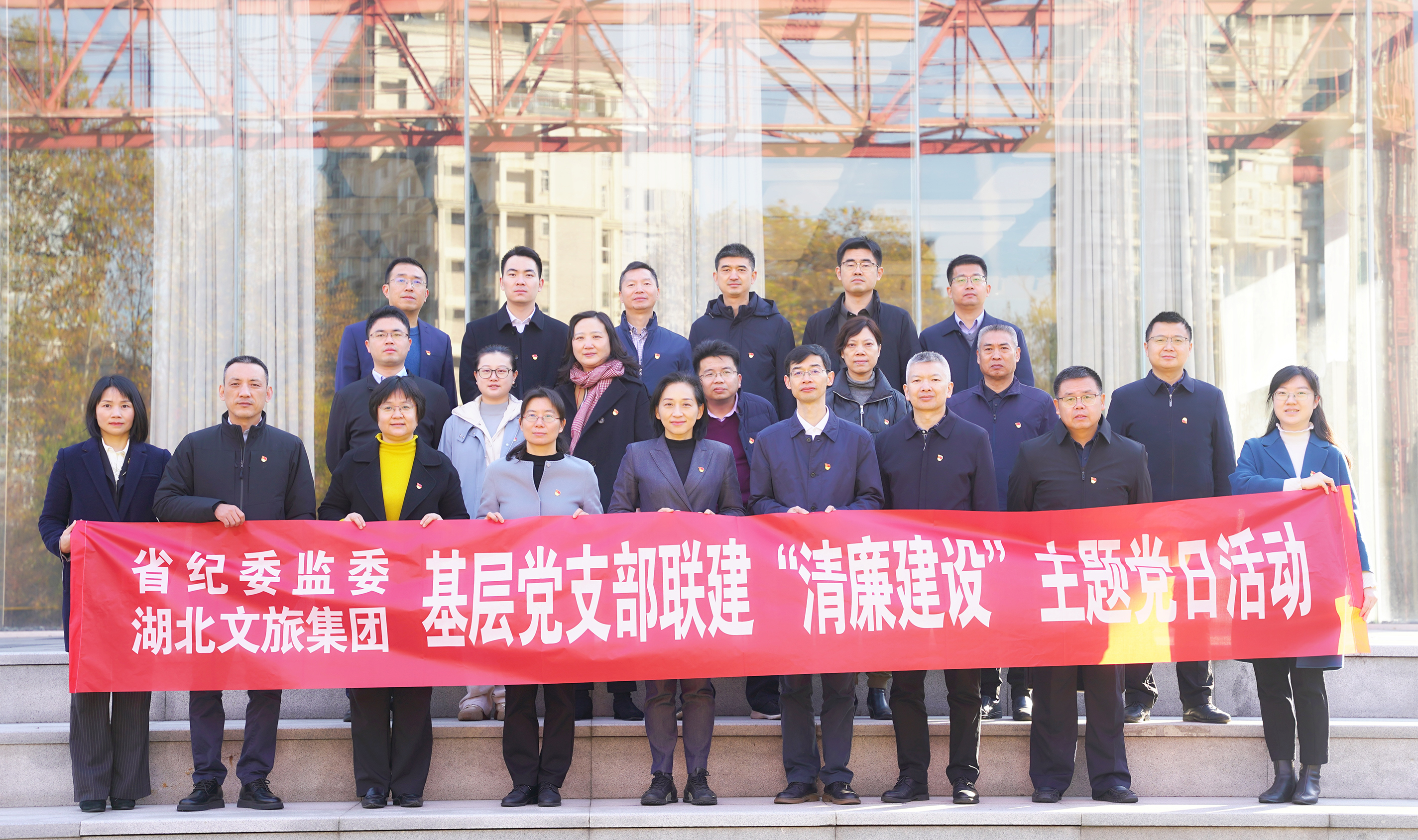 59e6fe43dccc635ce30e15eecaaadce.jpg 电竞游戏