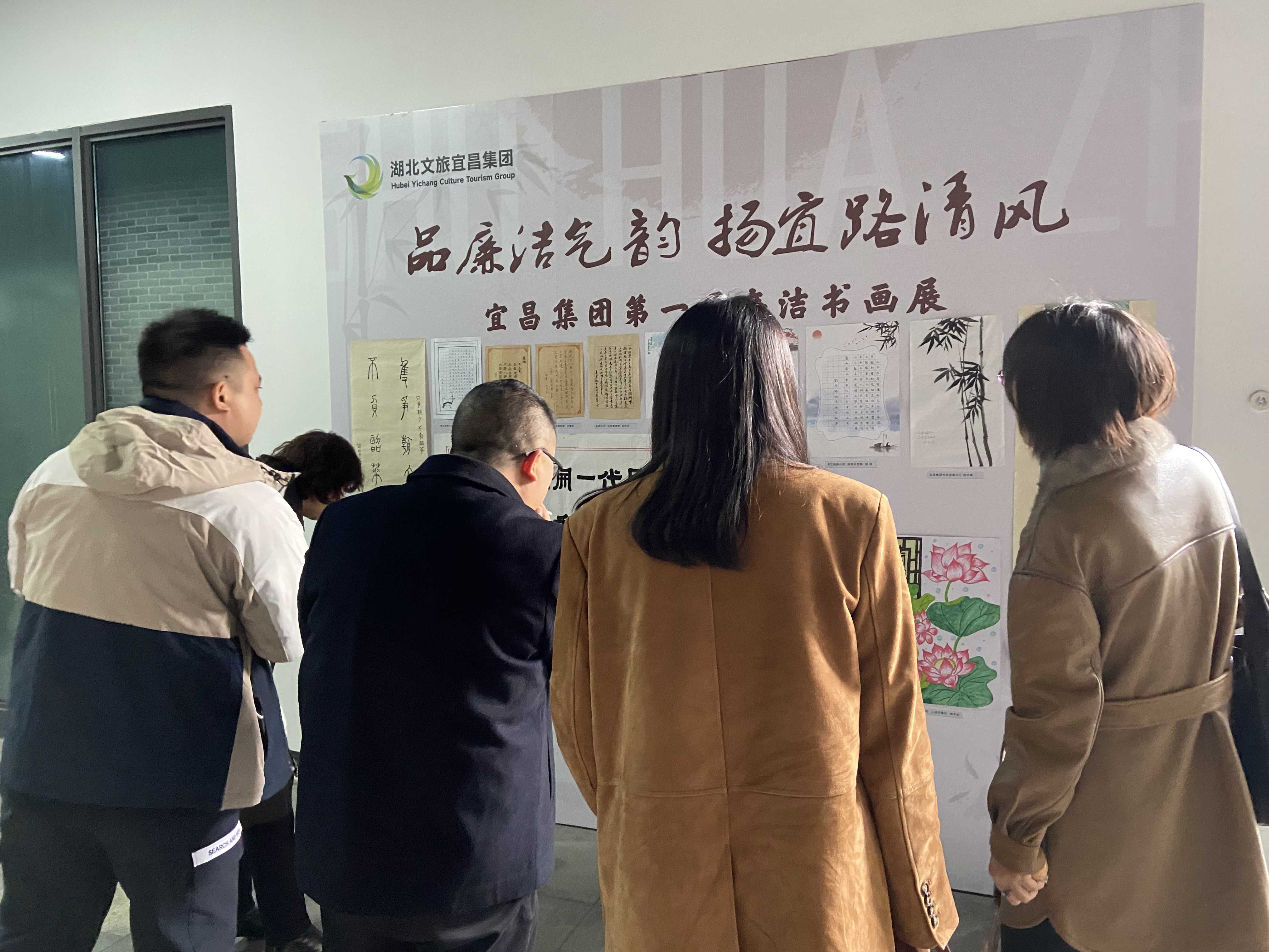 849d783b25dcd15422d57c06d726539.jpg 电竞游戏