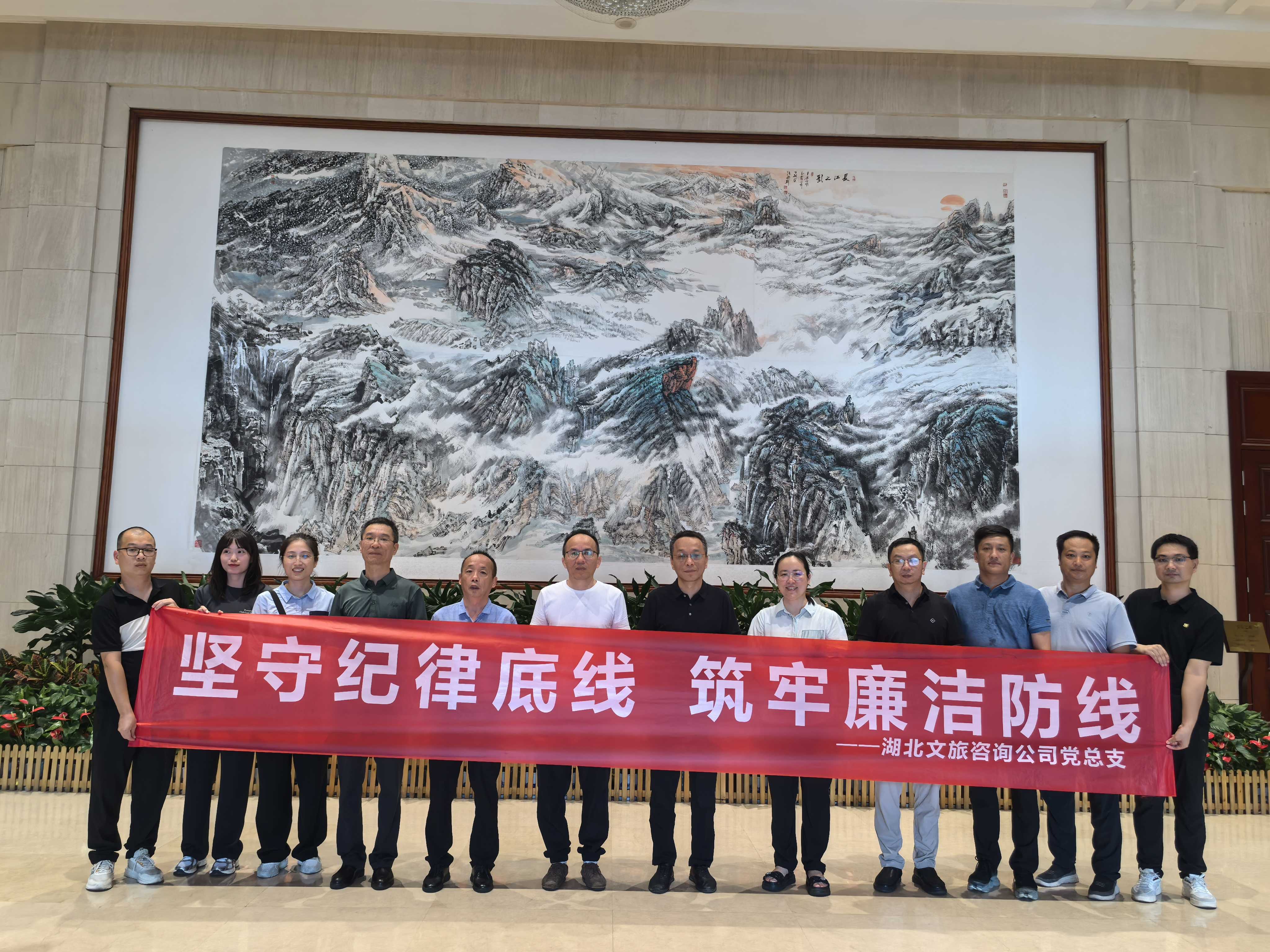 09eea3648096dfd4c5e4003d9f746ca.jpg 电竞游戏