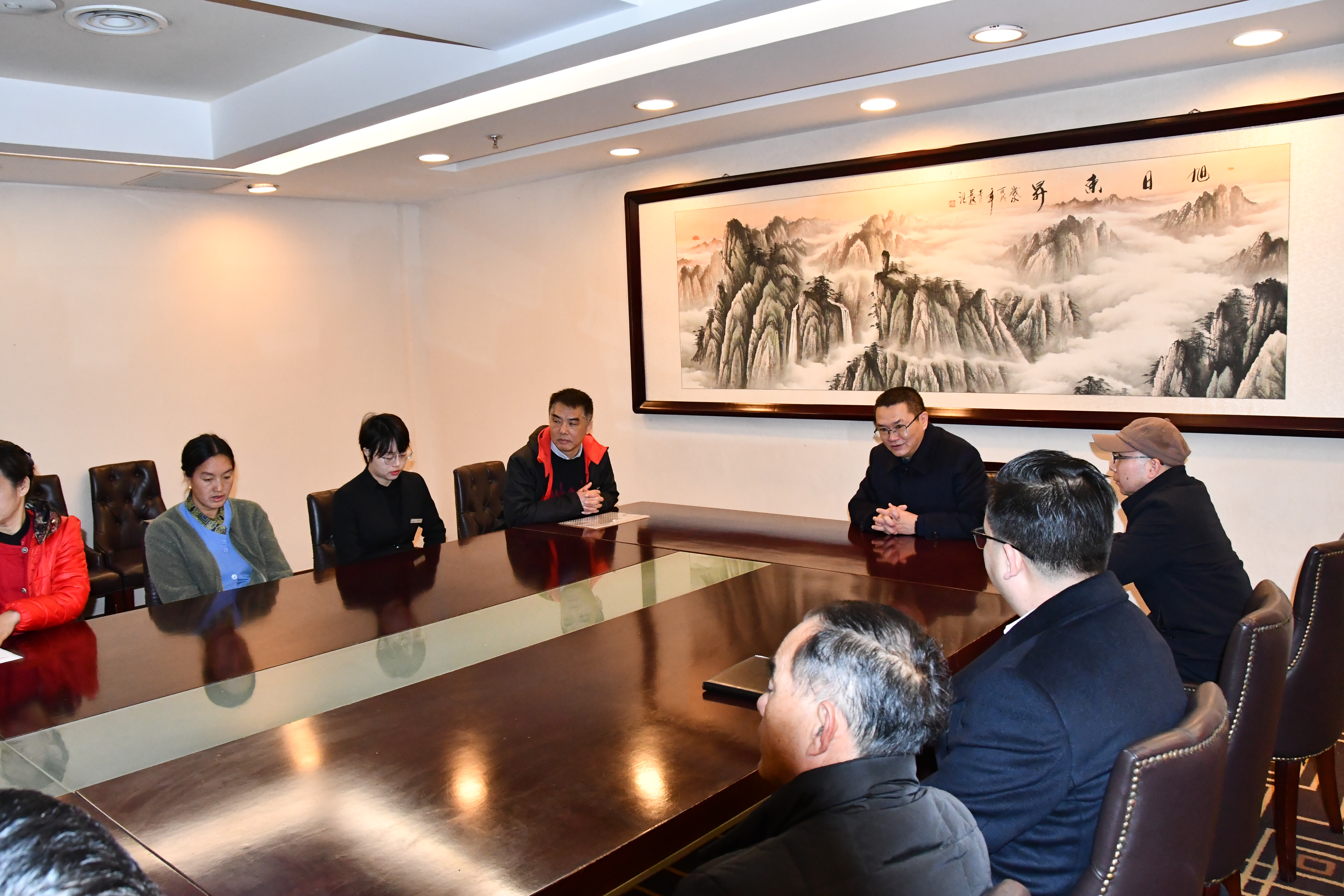 慰问 讲话.jpg 电竞游戏