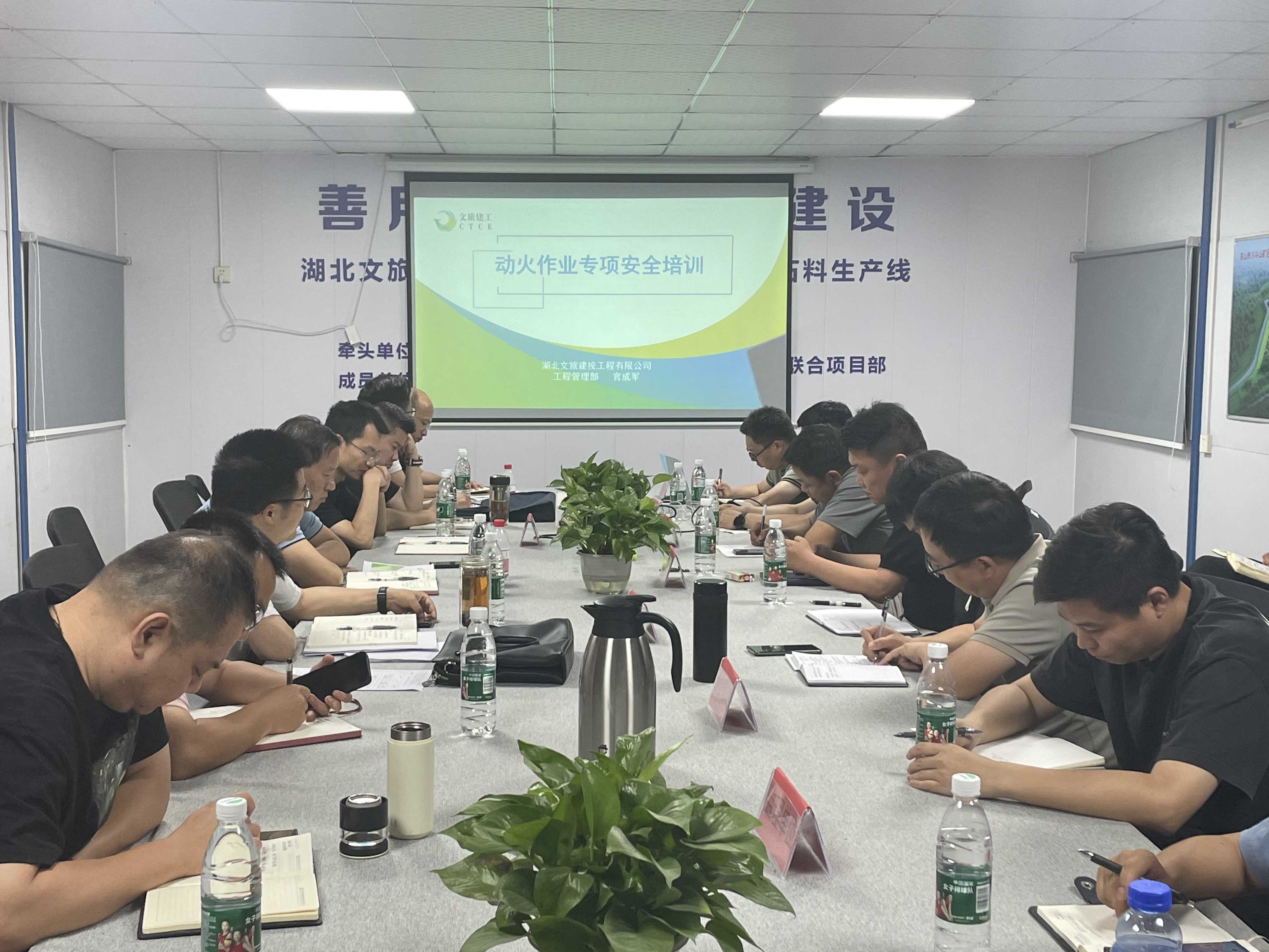 96de25b7e643f65f4ff3b9f25137b25.jpg 电竞游戏