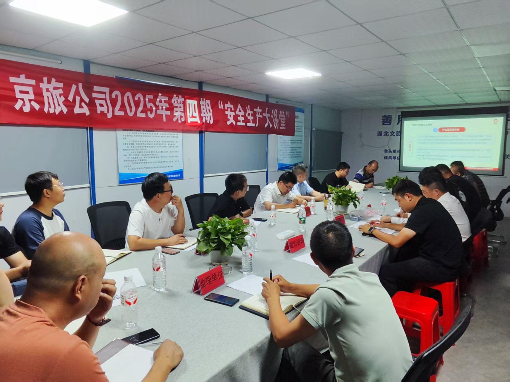 7094de2dca9cf8241b03c4d2f23acf9.jpg 电竞游戏