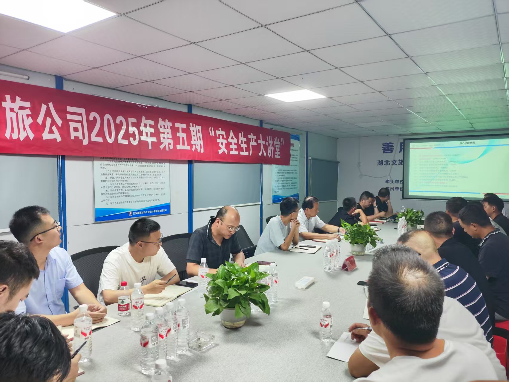 7702d41d02891faa98498dfb1b954a6.jpg 电竞游戏